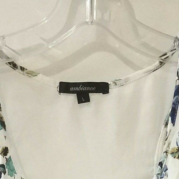 JUNIORS FLORAL PRINT TOP - Picture 3 of 3